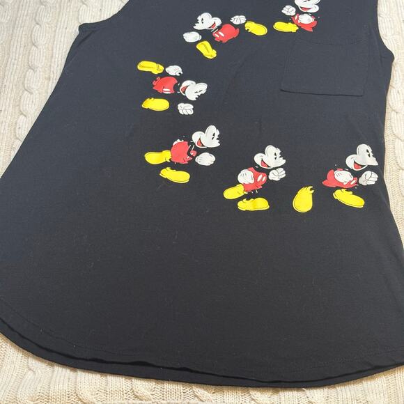 Disneyland Sleeveless Mickey Mouse Tank sz M - Picture 6 of 6